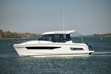 30' Jeanneau 2020 Yacht For Sale